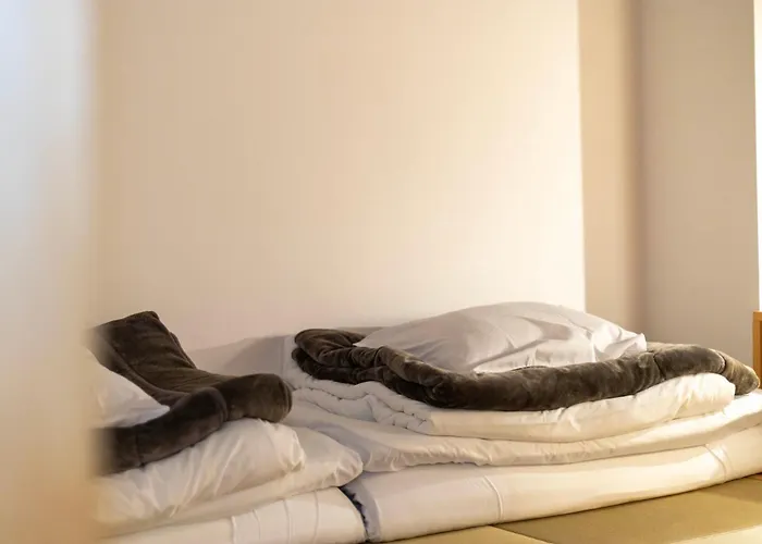 Iwashi Building Hostel
